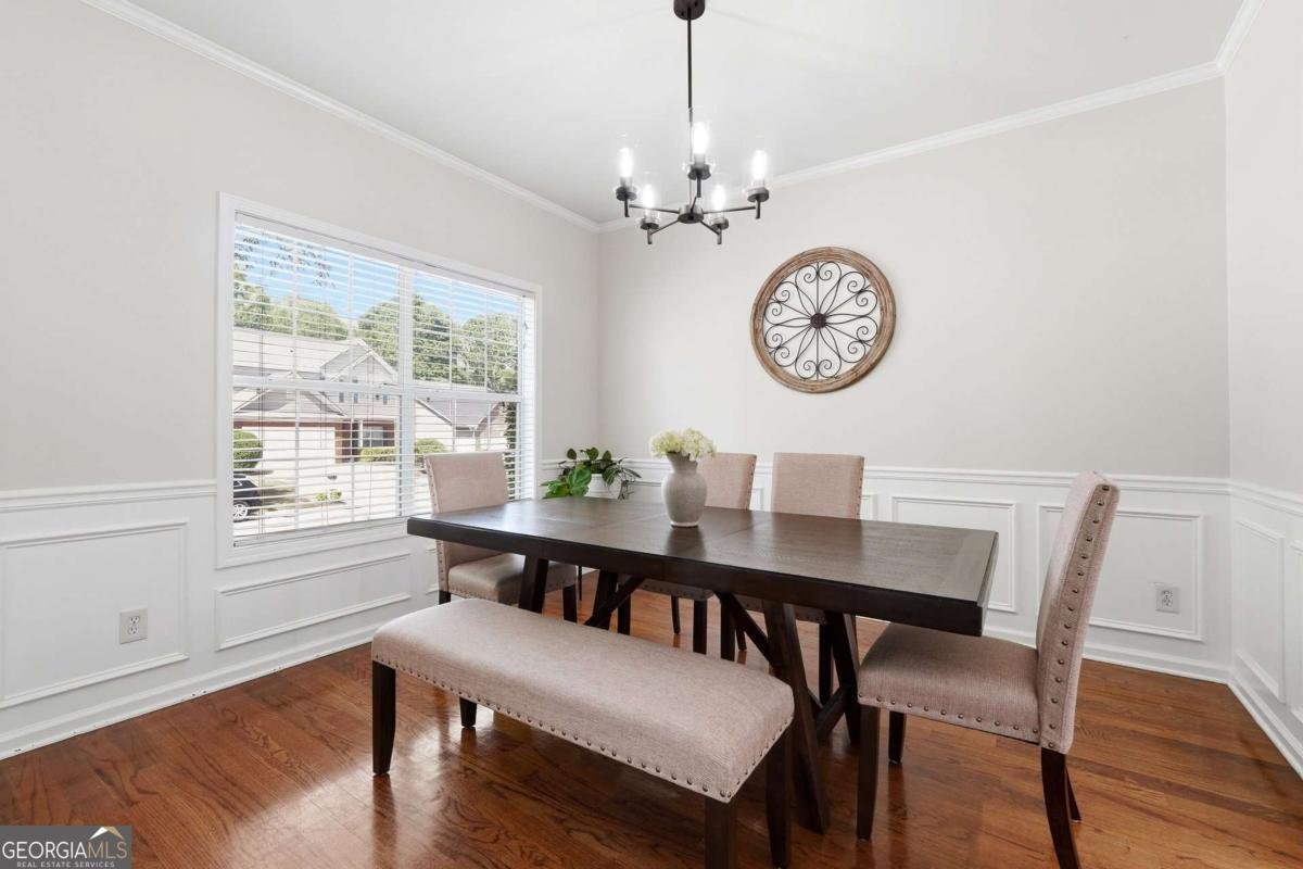 300 Tuggle Court Woodstock - Photo 6