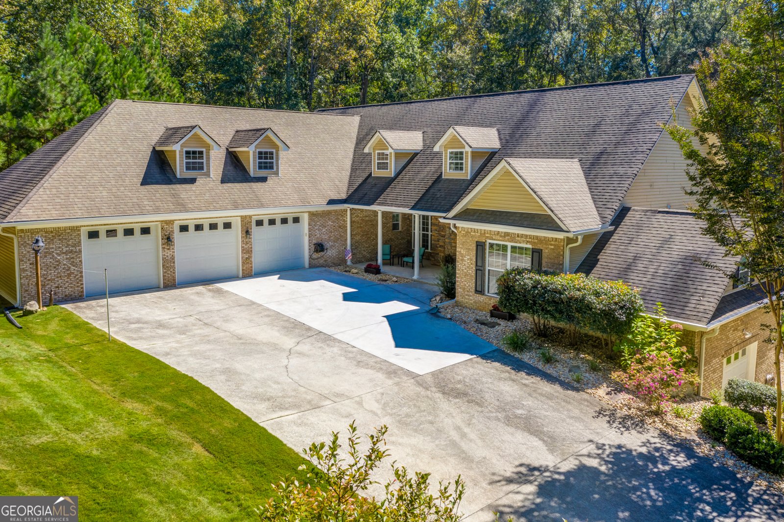 8878 Brewer Road Douglasville - Photo 1