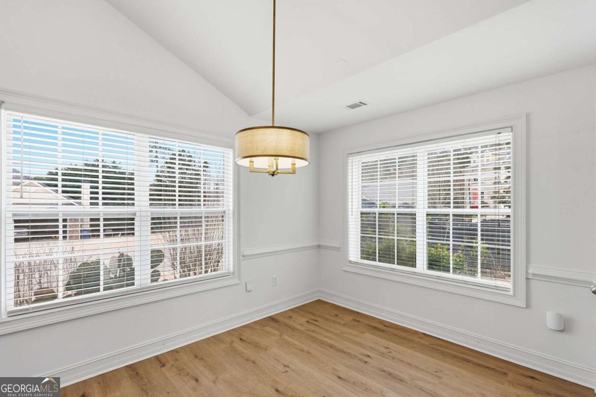 302 Hampton Park Drive Athens - Photo 9