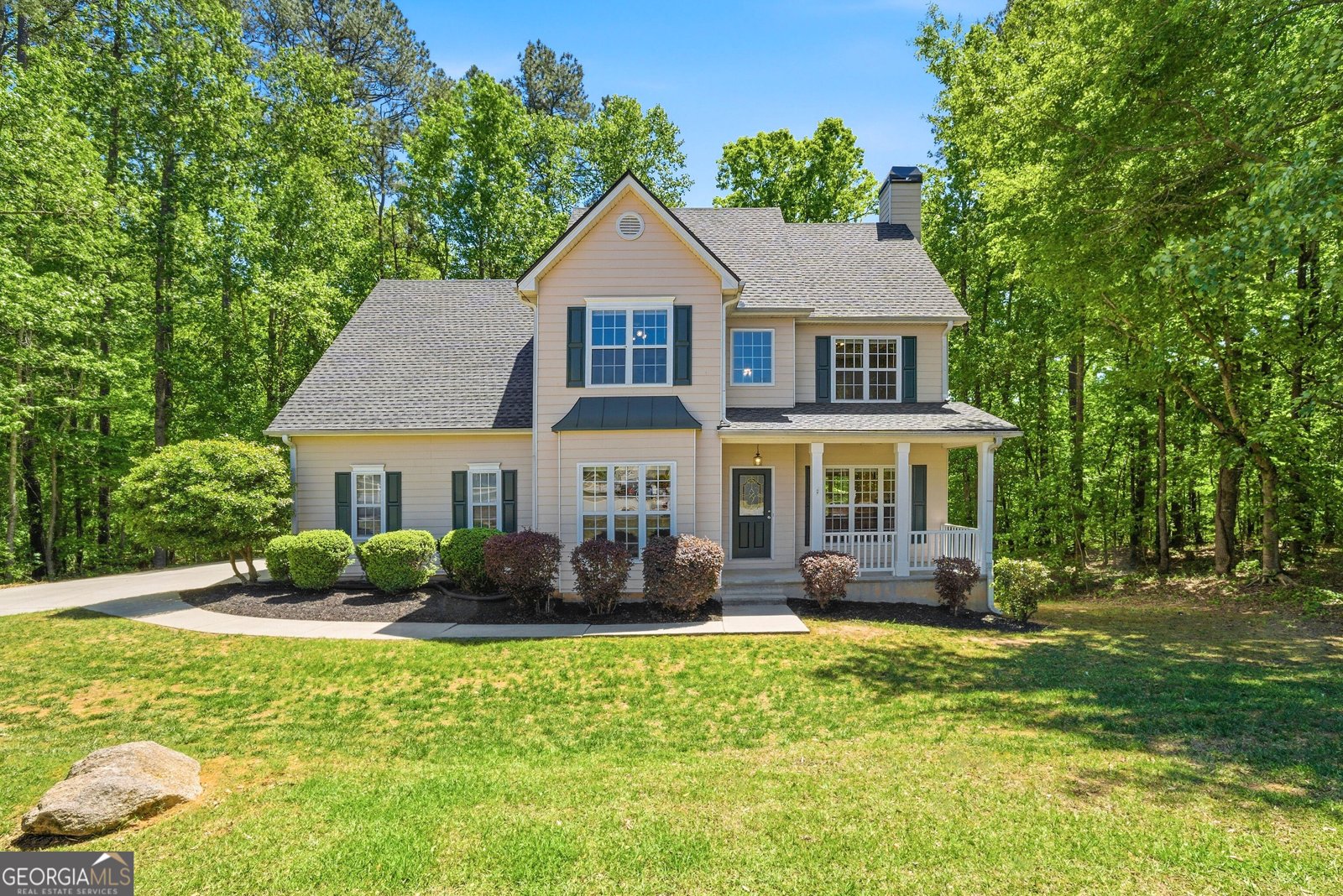 190 Valley Bluff Drive Fayetteville - Photo 1