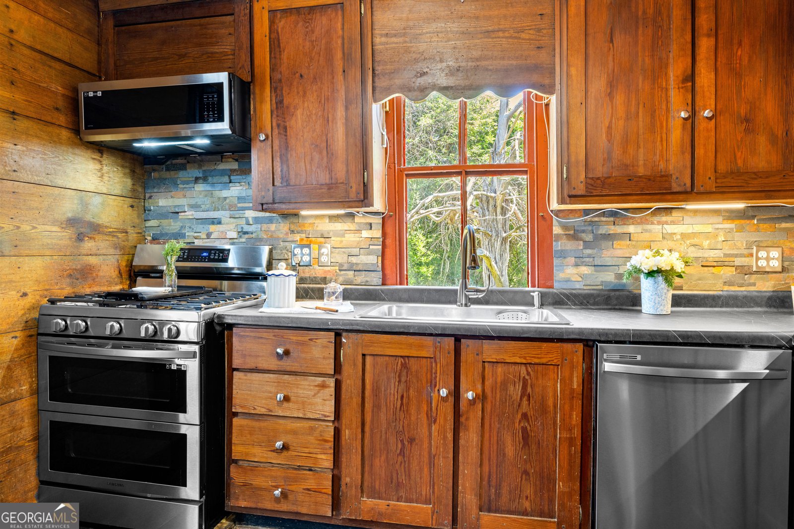 417 Lagrange Street Greenville - Photo 13