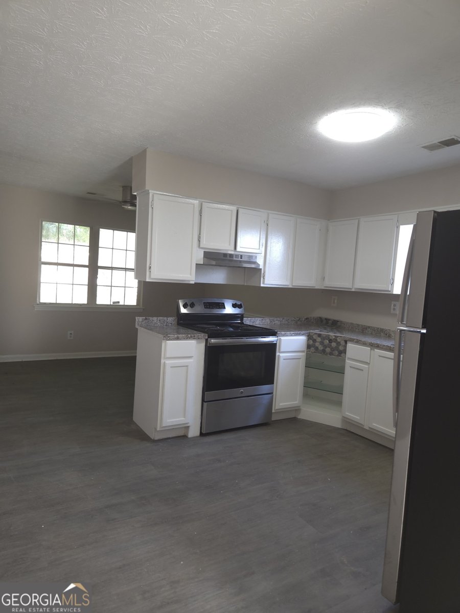 1735 Fox Chase Court Conyers - Photo 15