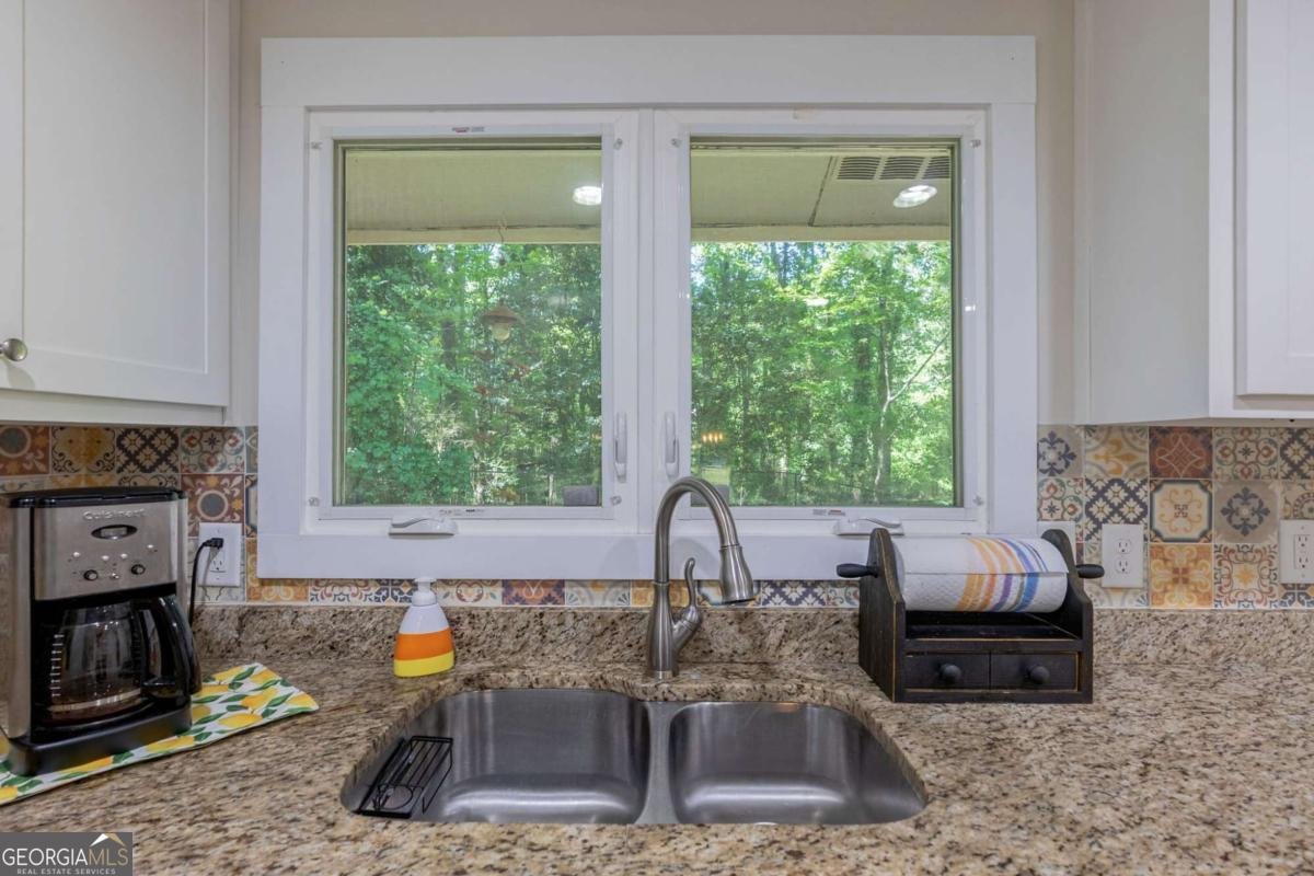 210 Elder Road Athens - Photo 17