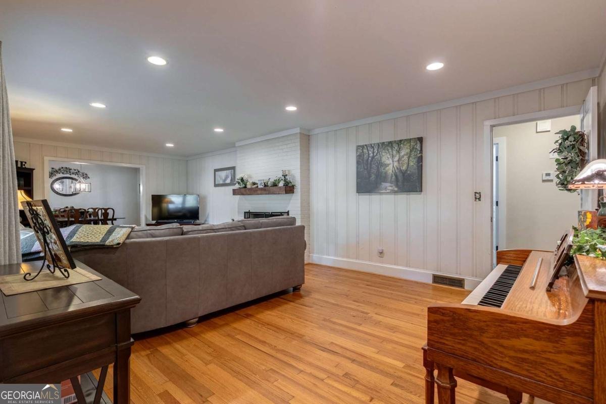 210 Elder Road Athens - Photo 6