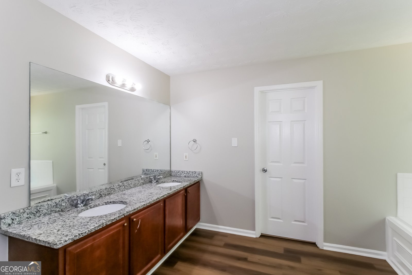 7634 Pine Gables Drive Riverdale - Photo 13