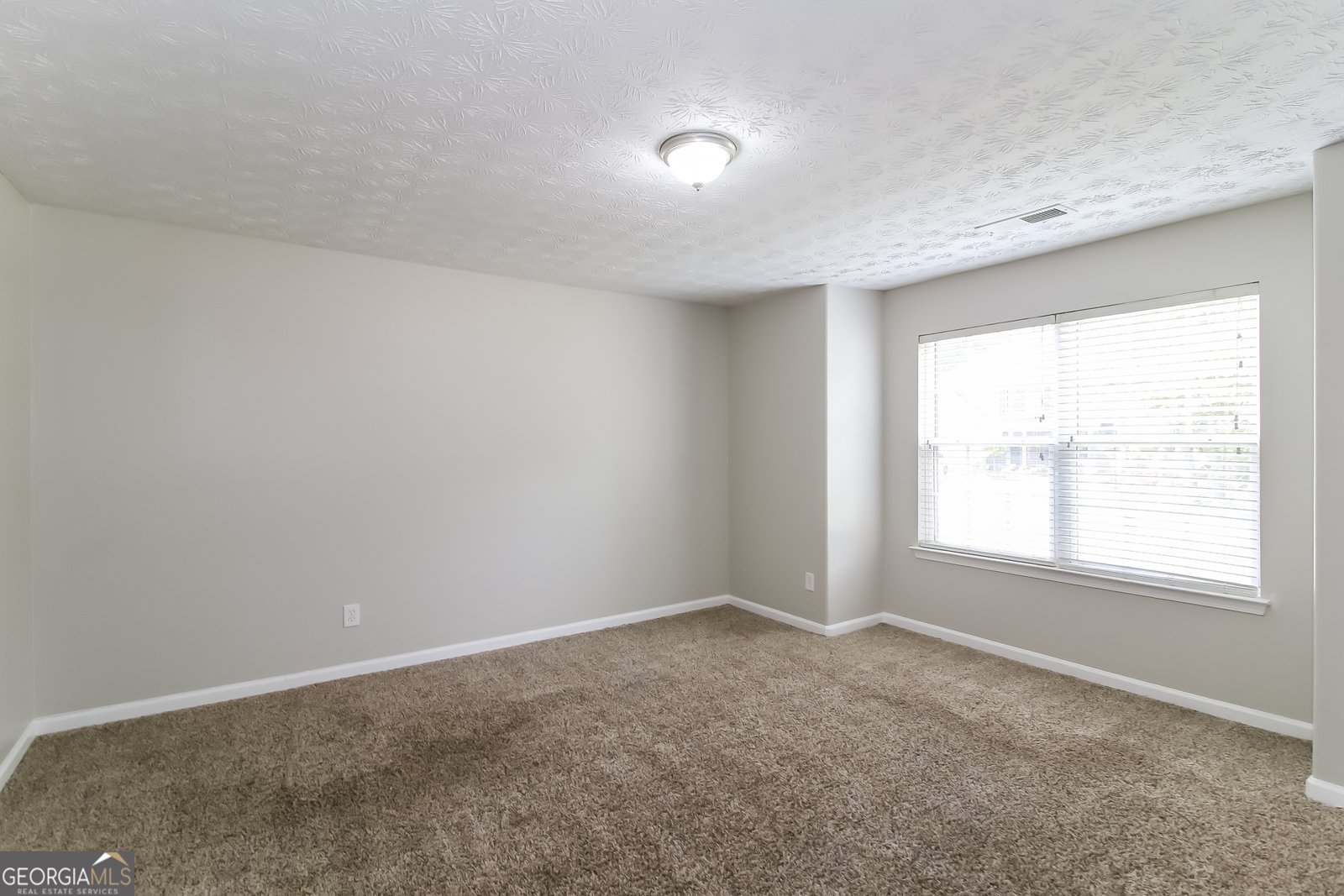 7634 Pine Gables Drive Riverdale - Photo 19