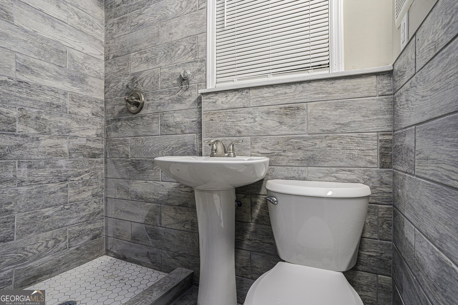 864 Northview Drive Forest Park - Photo 8