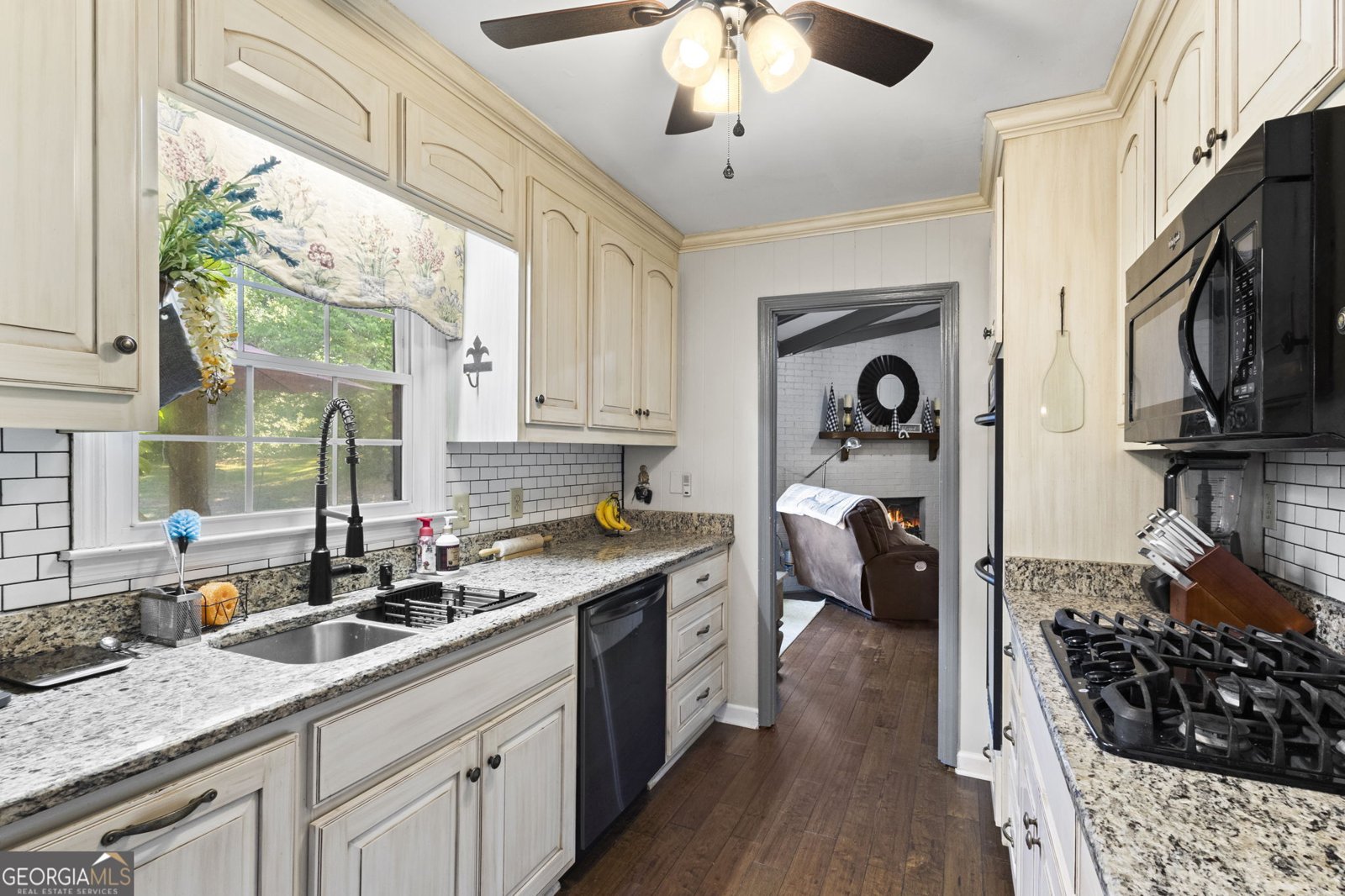 5047 Pine Ridge Drive Macon - Photo 16