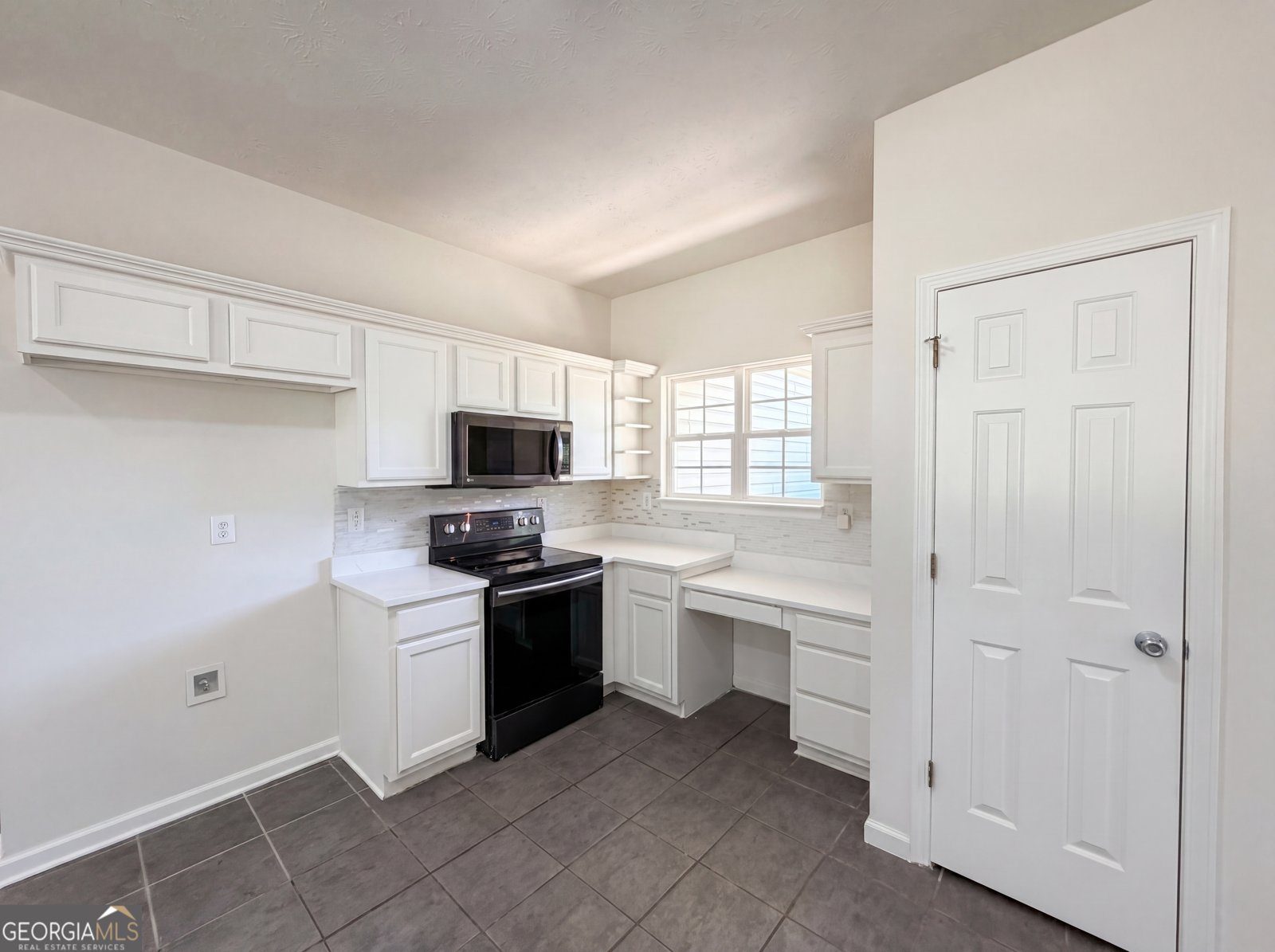 130 White Acres Drive Stockbridge - Photo 11