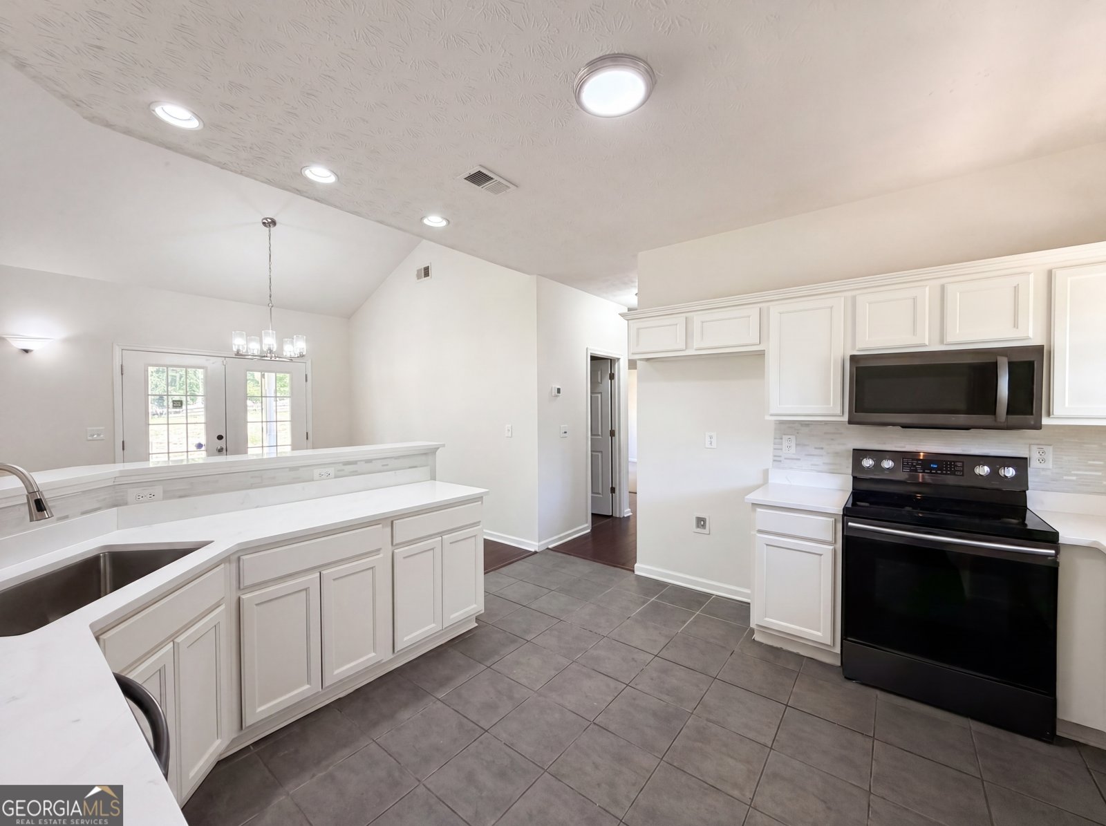 130 White Acres Drive Stockbridge - Photo 12