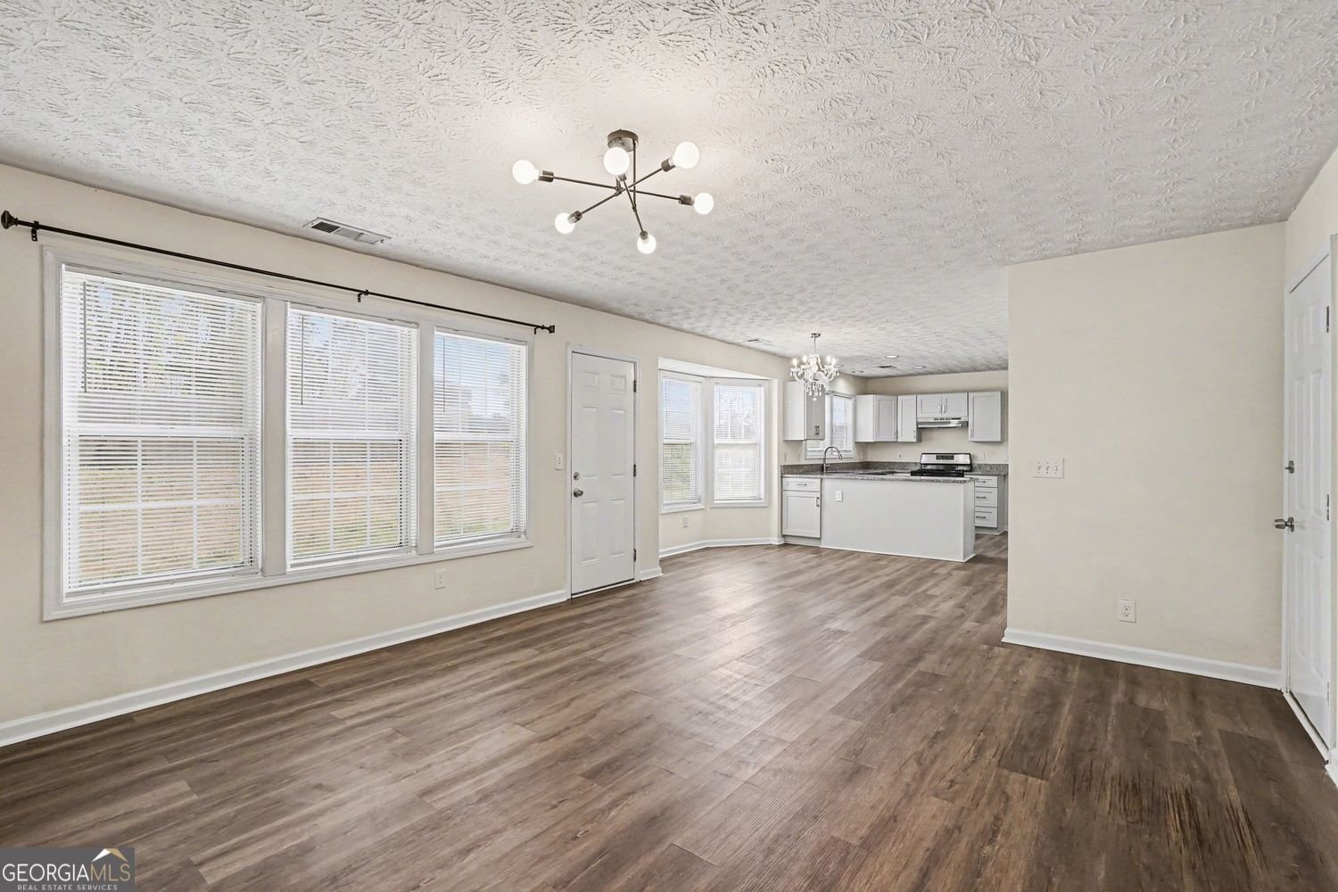 5207 Meadowbrooke Chase Stone Mountain - Photo 10