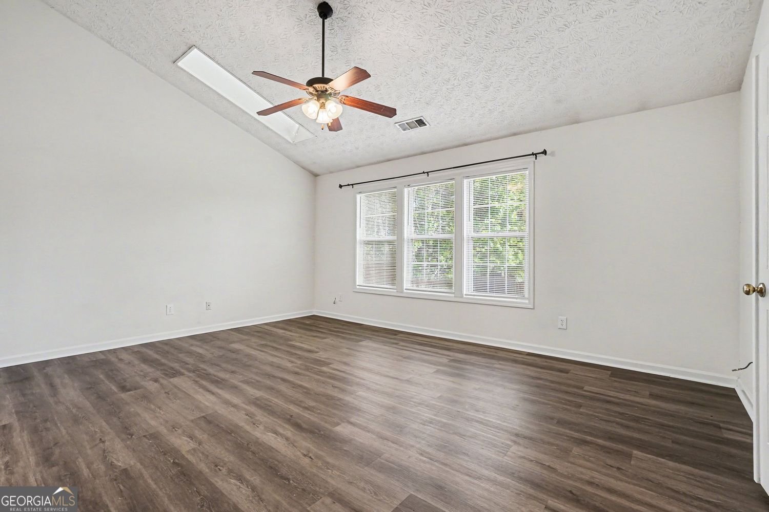 5207 Meadowbrooke Chase Stone Mountain - Photo 16