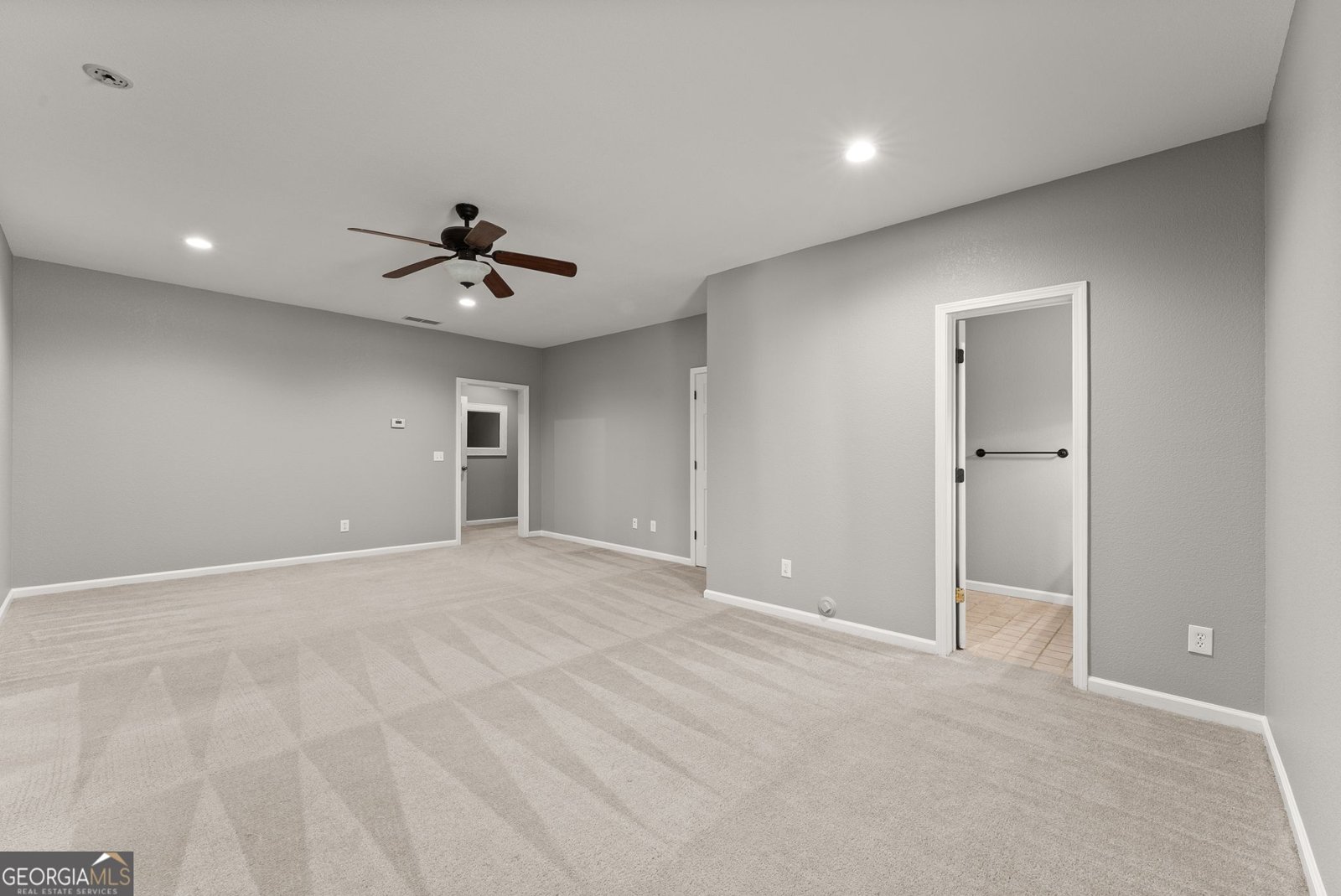 45 Holcomb Drive Cleveland - Photo 44