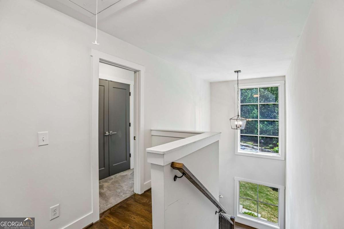 2027 River Birch Lane Atlanta - Photo 25