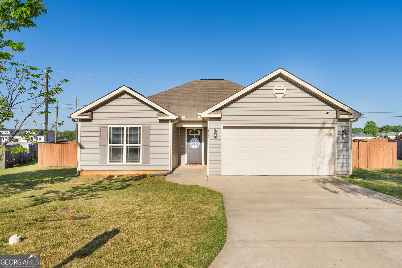 304 Worchester Circle Perry - Photo 1