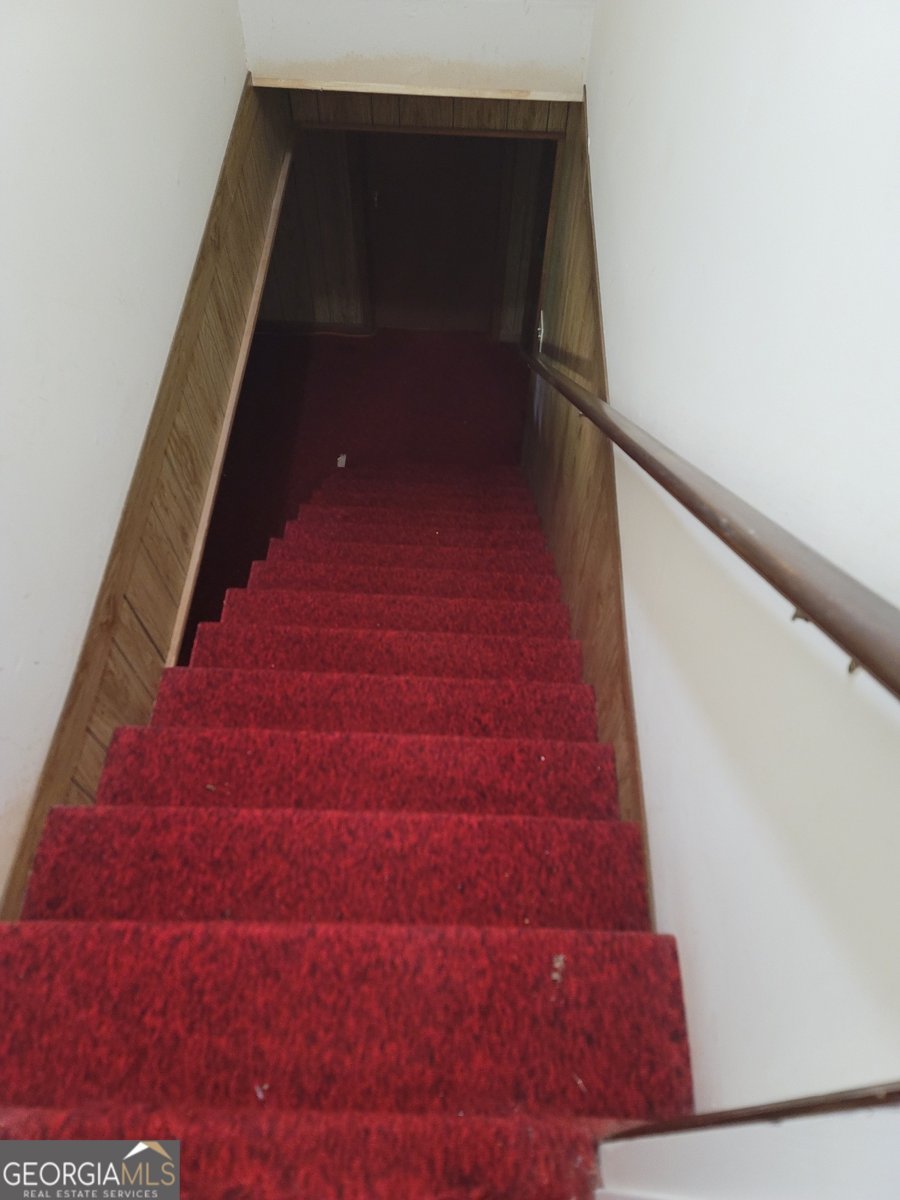 2212 Colonial Circle Gainesville - Photo 14