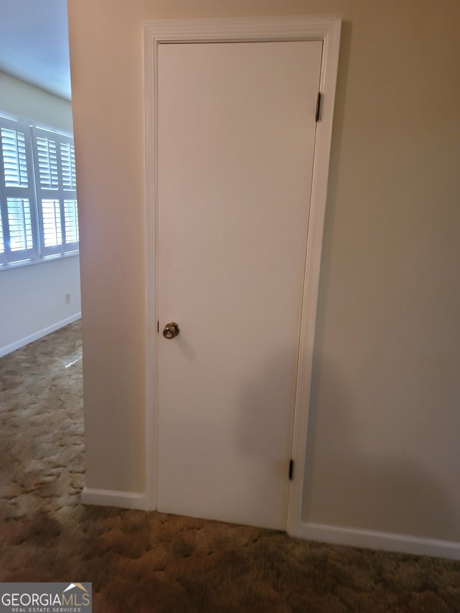 2212 Colonial Circle Gainesville - Photo 16