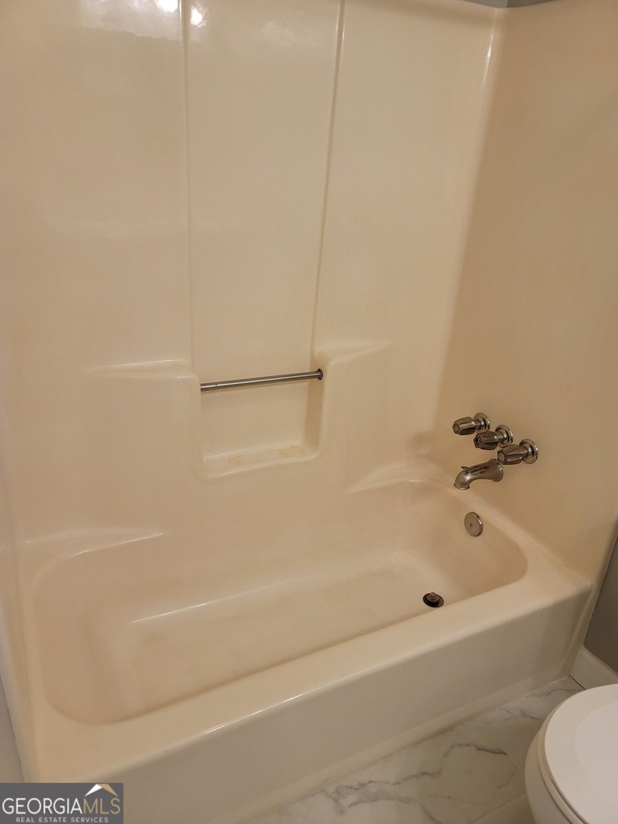 2212 Colonial Circle Gainesville - Photo 25