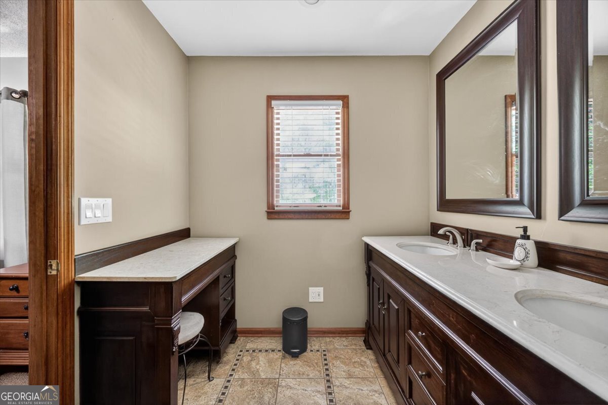 348 Craig Road Forsyth - Photo 18