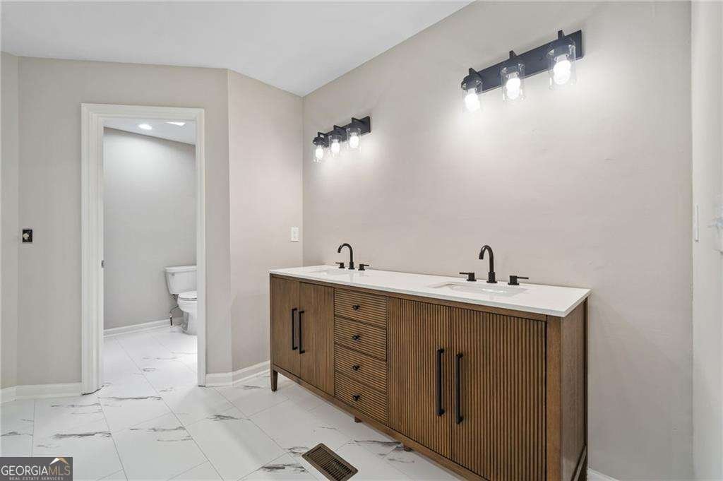 4528 Lashley Court Marietta - Photo 21