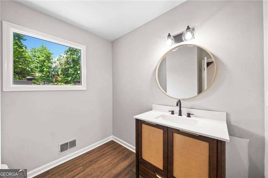 4528 Lashley Court Marietta - Photo 6