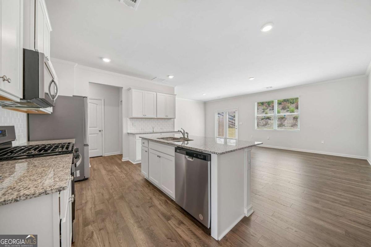 2715 Poppy Court Buford - Photo 8