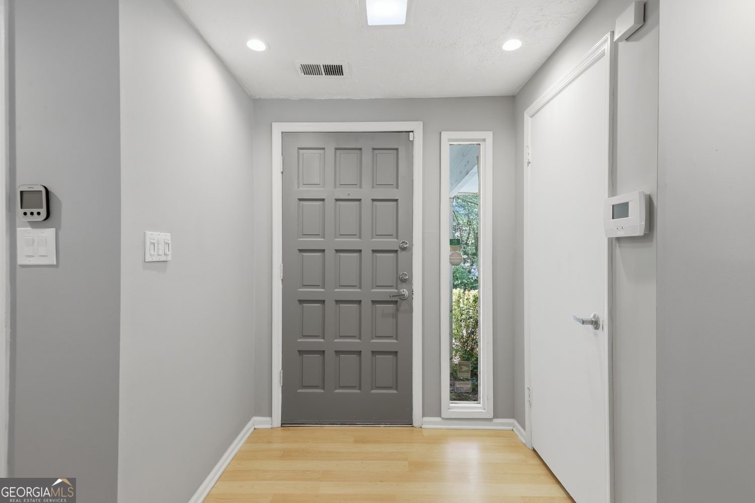 375 Creekside Court Roswell - Photo 8