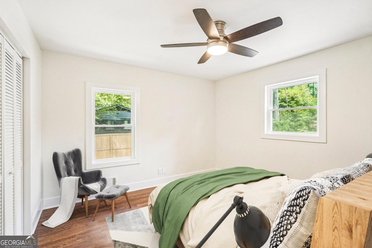 2452 King Arthur Circle Atlanta - Photo 18