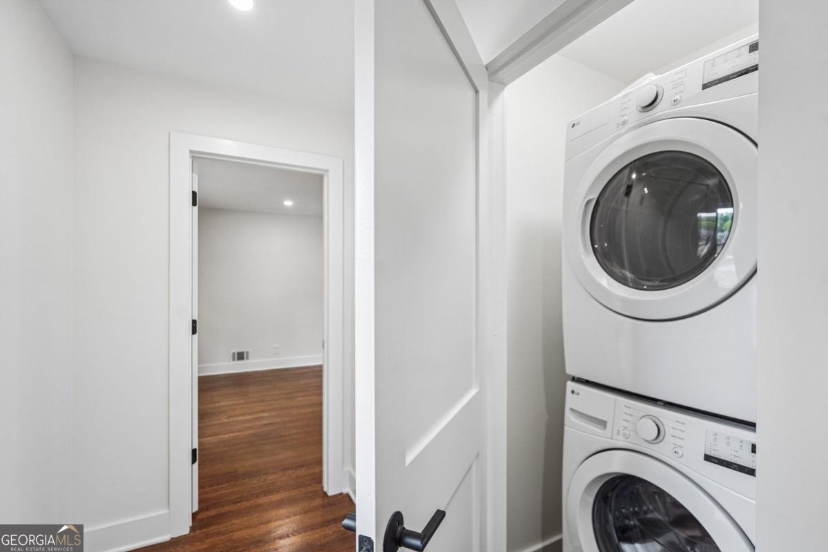 2452 King Arthur Circle Atlanta - Photo 20