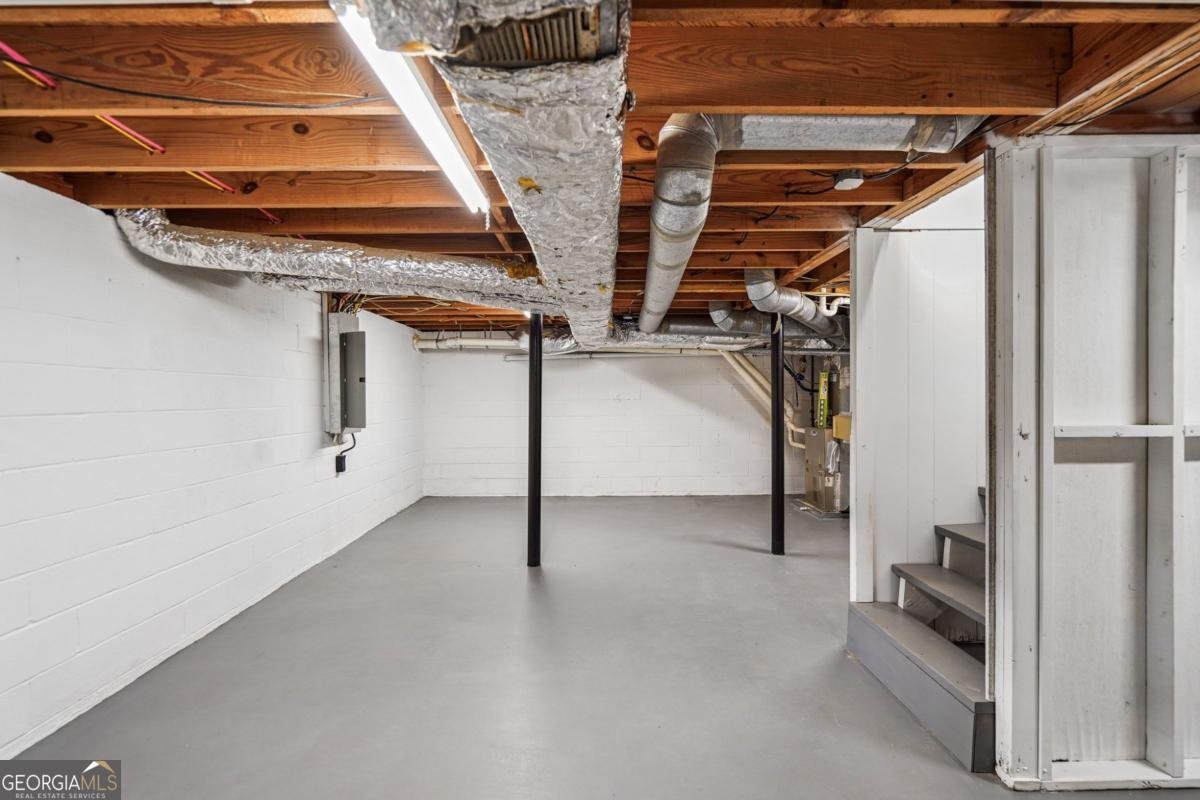 2452 King Arthur Circle Atlanta - Photo 21