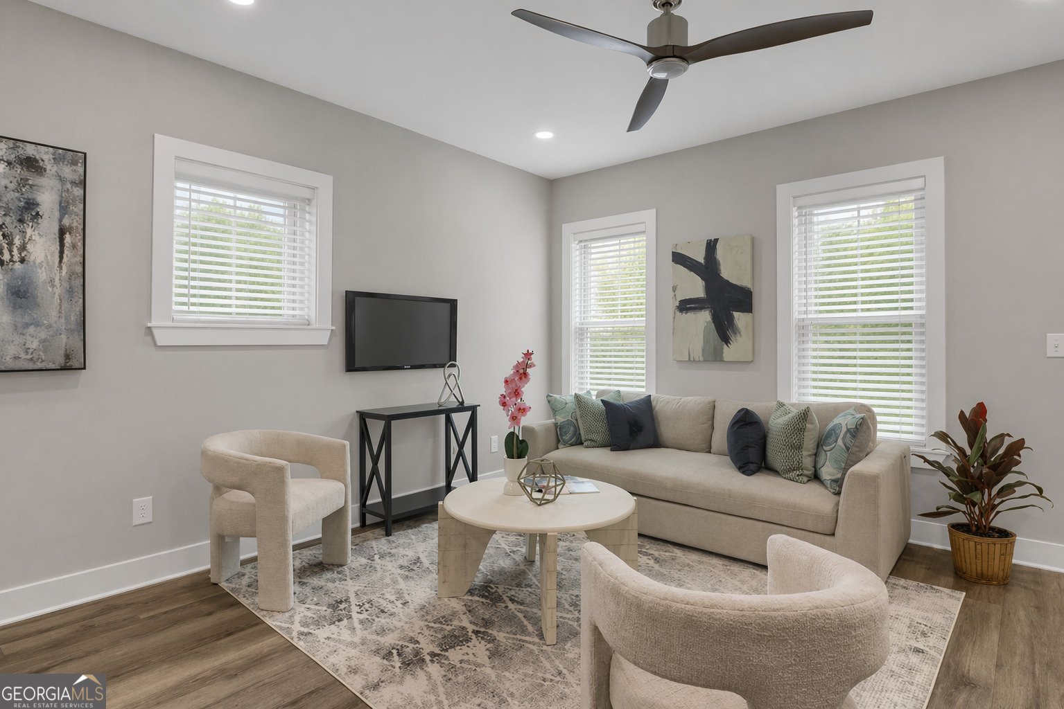 697 Fayetteville Road Atlanta - Photo 1