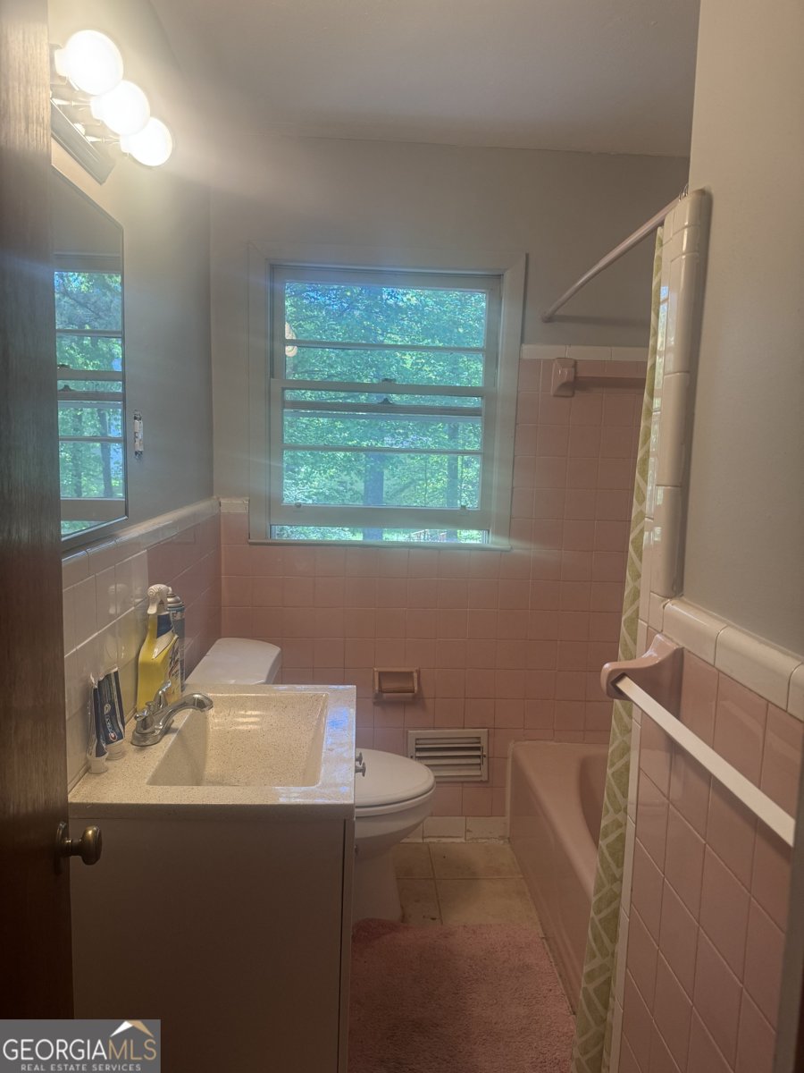 611 Woods Drive Atlanta - Photo 6