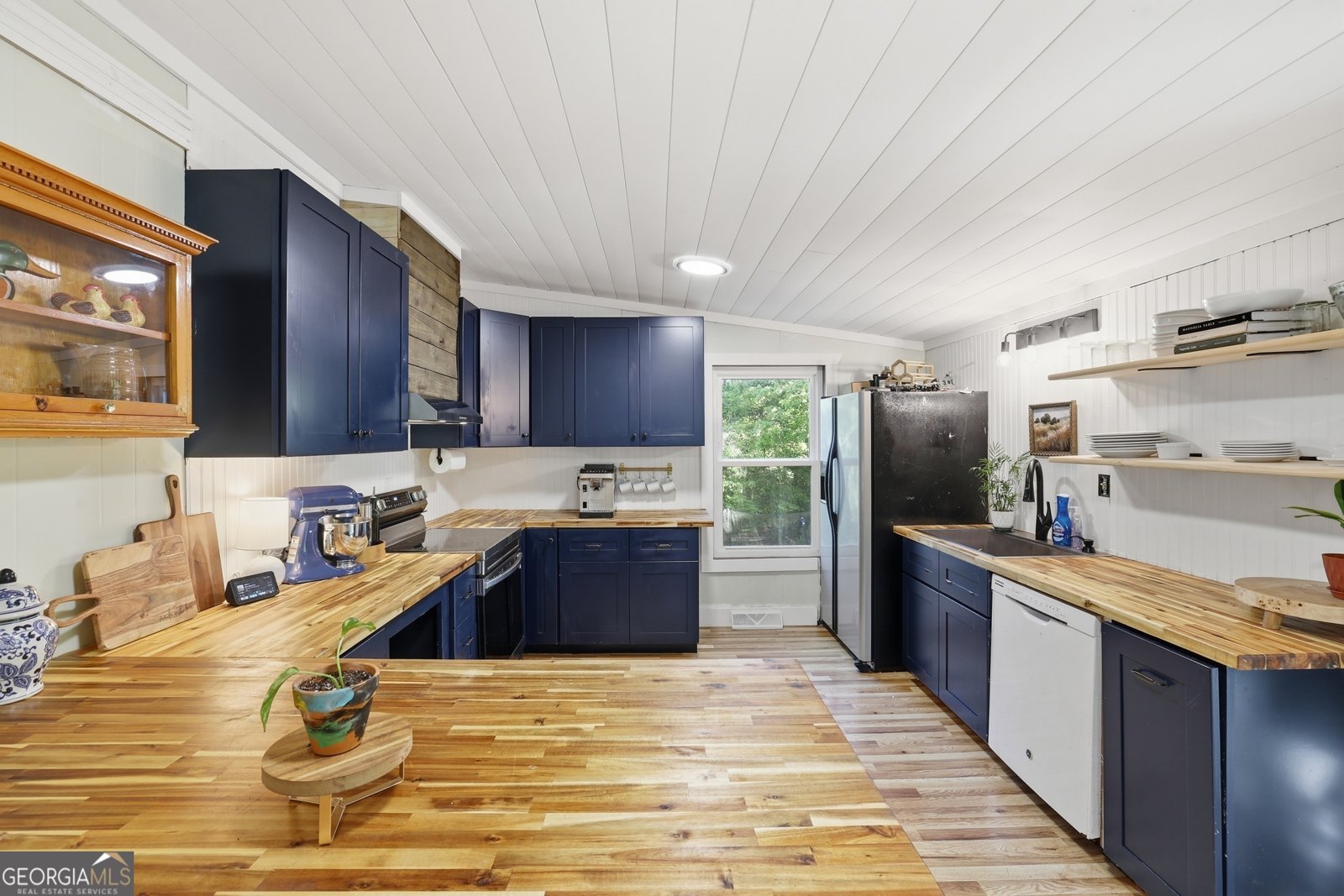 315 Acre Estate Toccoa - Photo 11