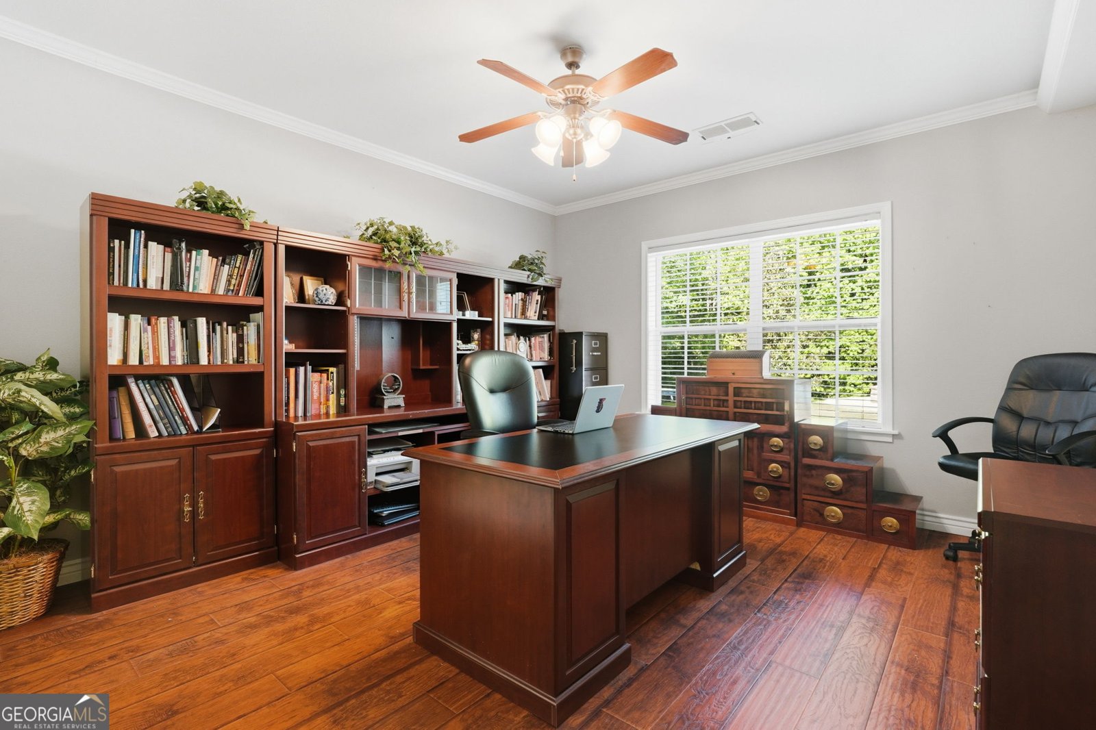 460 Persimmon Drive Sharpsburg - Photo 13