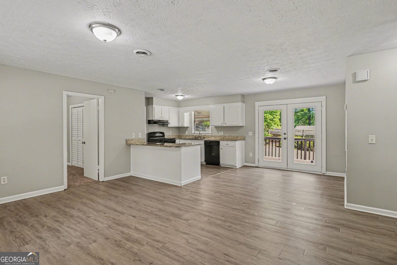 342 Laurel Lane Stockbridge - Photo 13