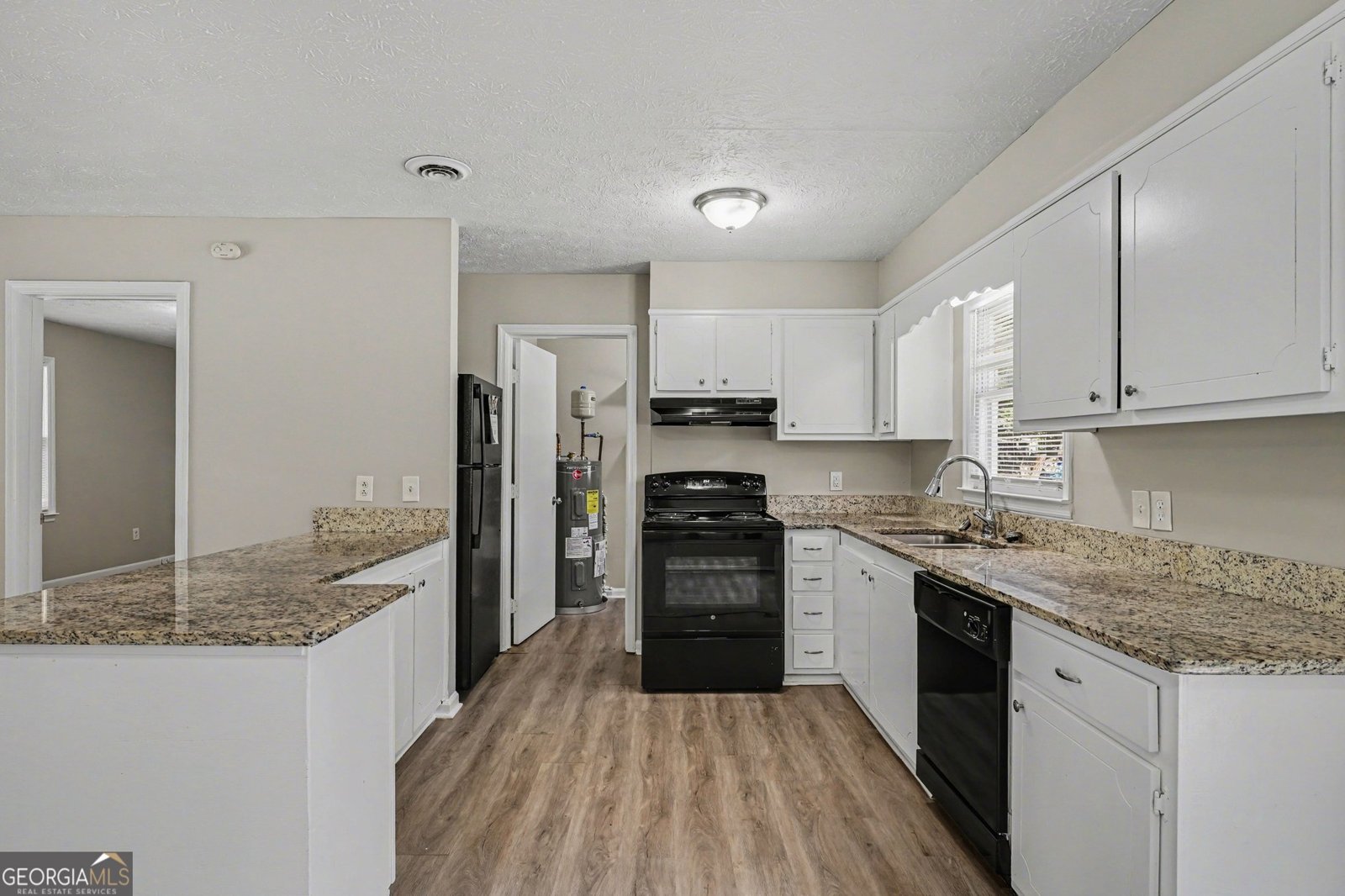 342 Laurel Lane Stockbridge - Photo 16