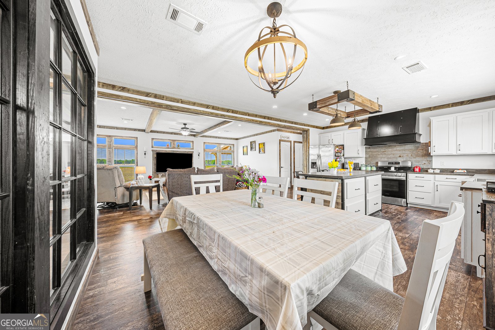 688 Clements Road Comer - Photo 14