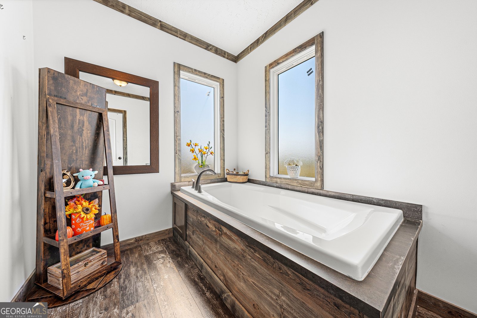 688 Clements Road Comer - Photo 21