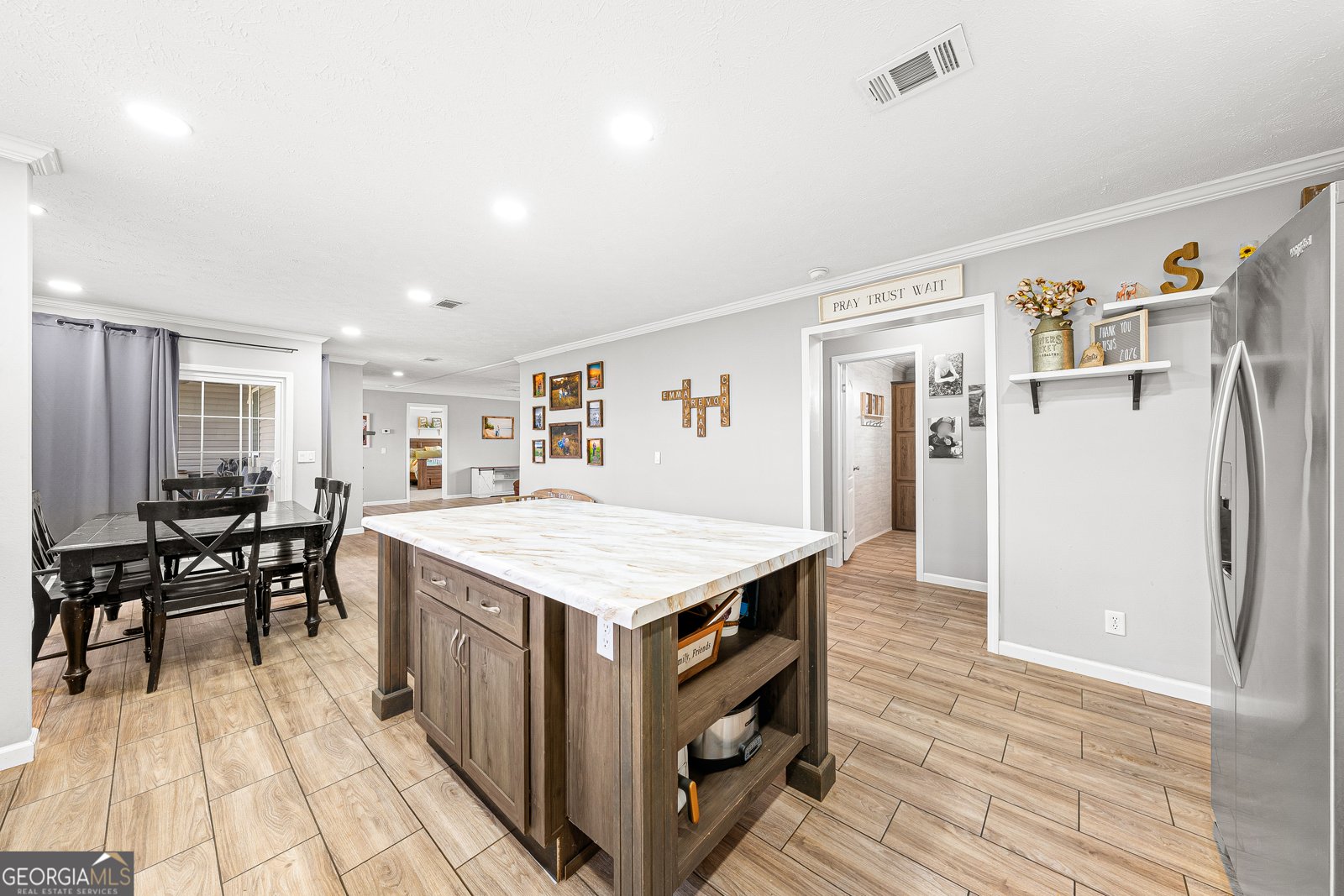 655 Lowe Road Comer - Photo 12