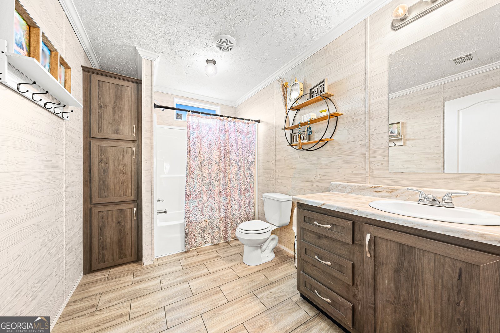 655 Lowe Road Comer - Photo 22