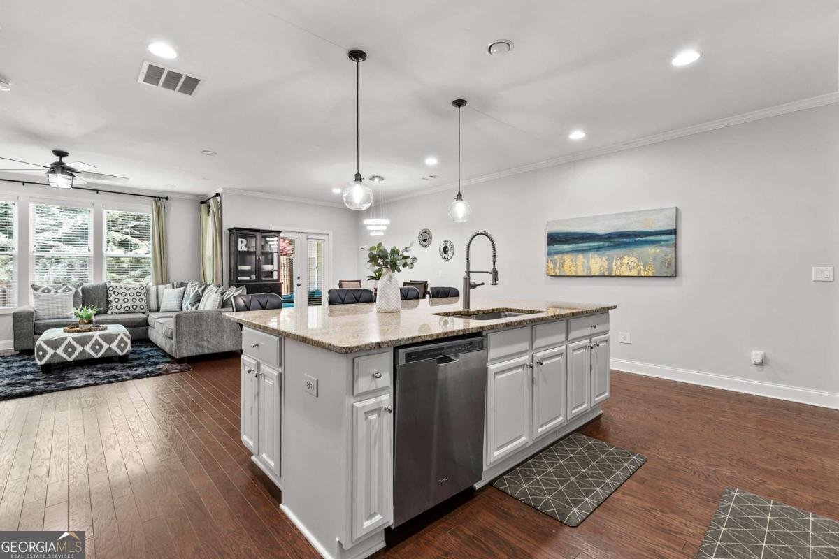 7306 Lowery Oak Drive Roswell - Photo 7