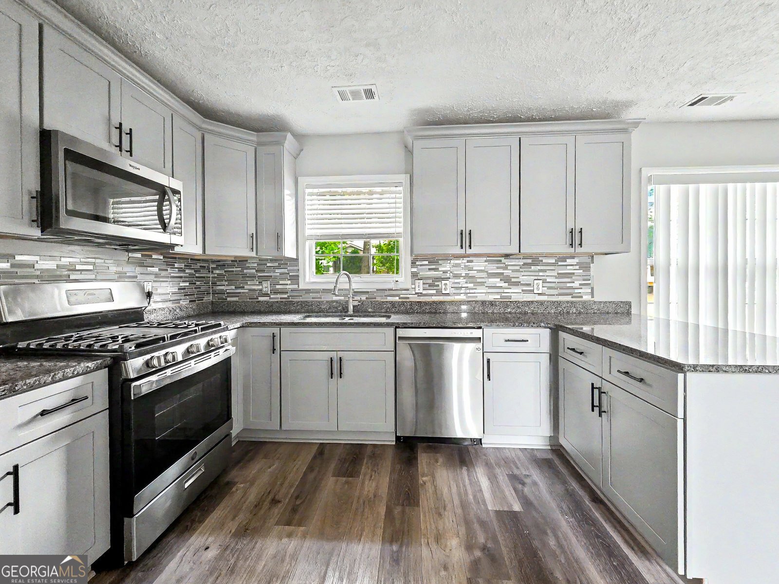 48 Savanna Court Powder Springs - Photo 12