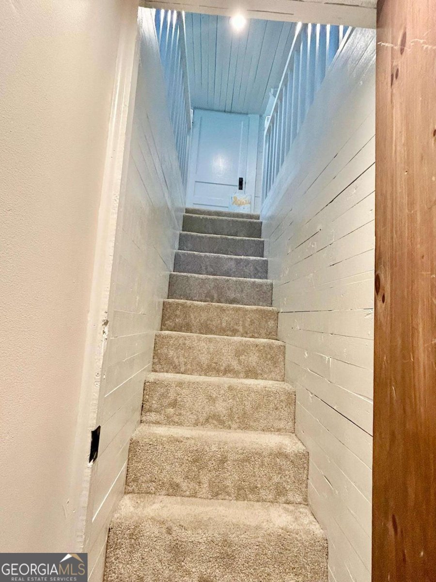 1401 Alec Mountain Road Clarkesville - Photo 17