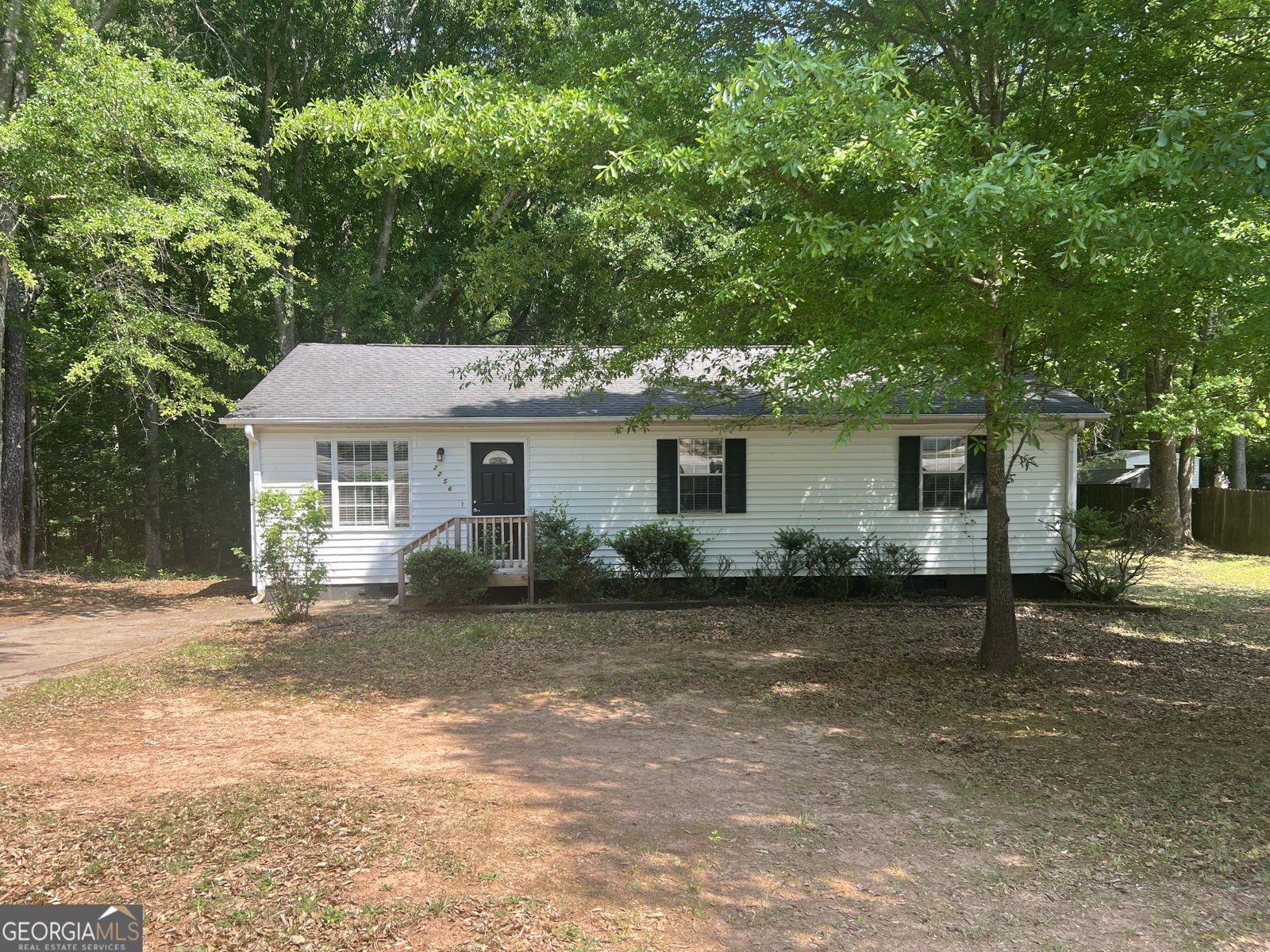 2256 Christian Circle Conyers - Photo 1