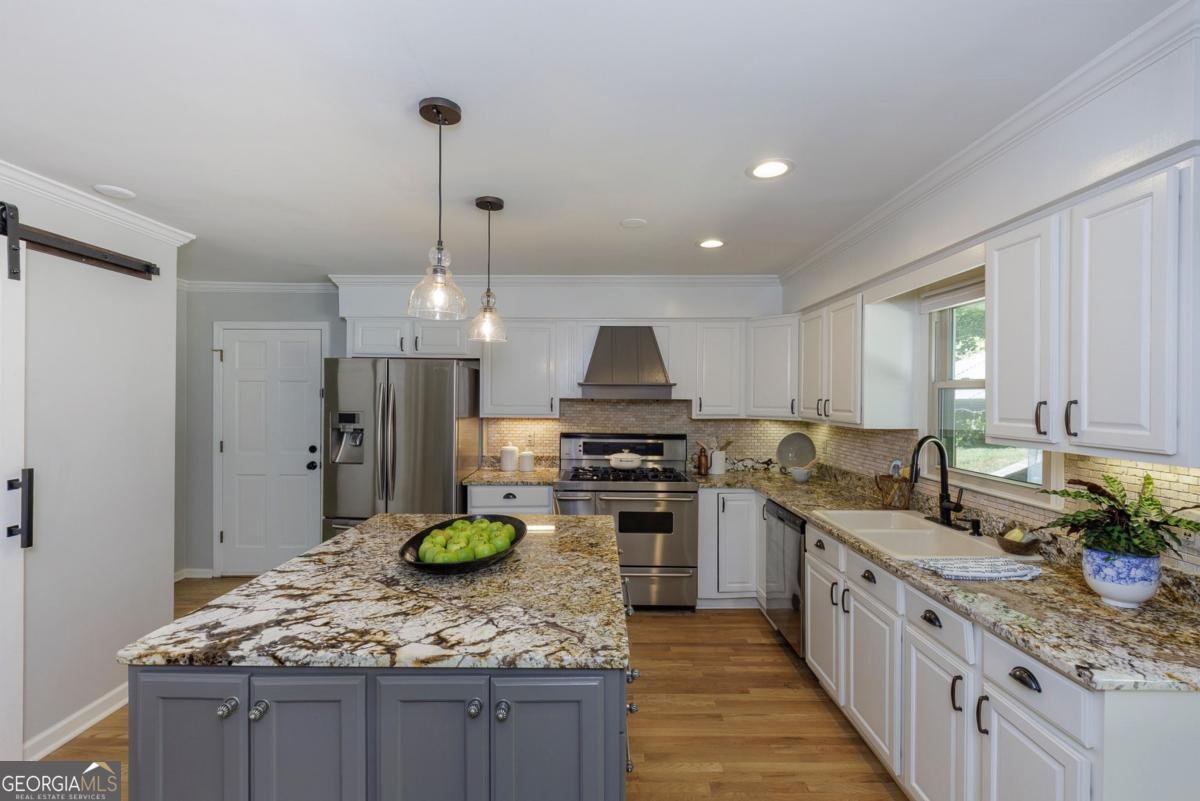 496 Guilford Circle Marietta - Photo 15