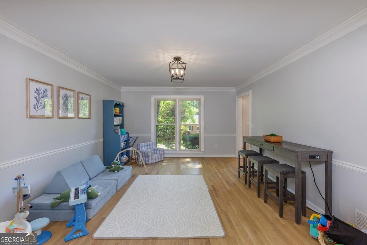 496 Guilford Circle Marietta - Photo 7