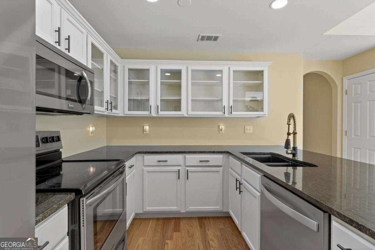 225 Rose Cottage Drive Woodstock - Photo 13