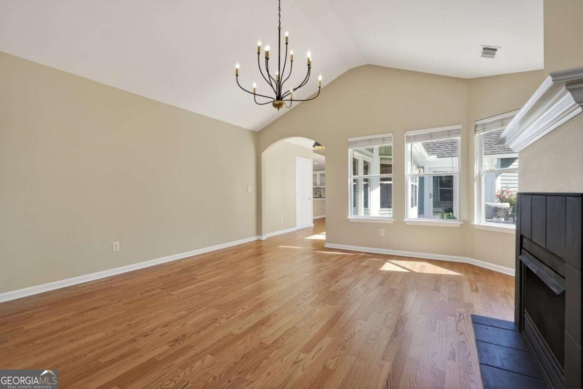 225 Rose Cottage Drive Woodstock - Photo 6