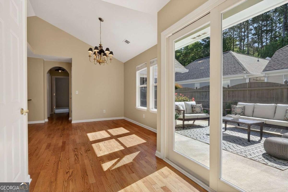 225 Rose Cottage Drive Woodstock - Photo 9