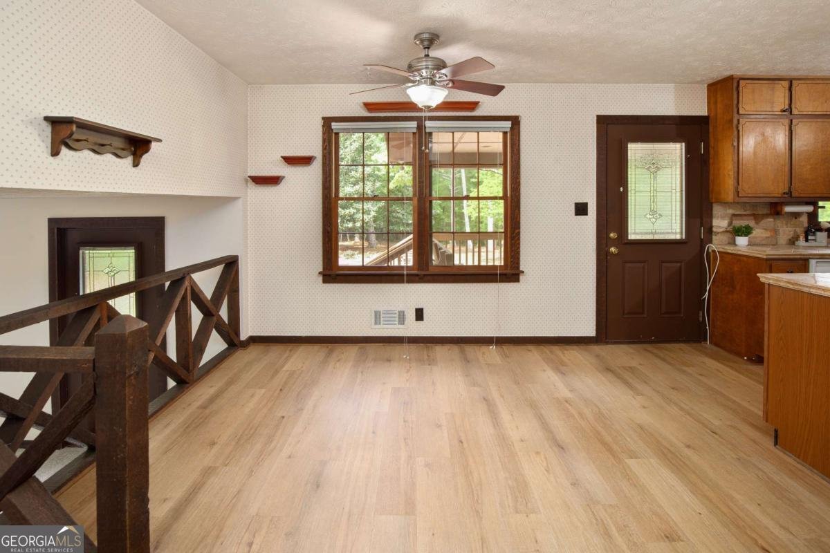 1111 Holly Hills Drive Lilburn - Photo 11